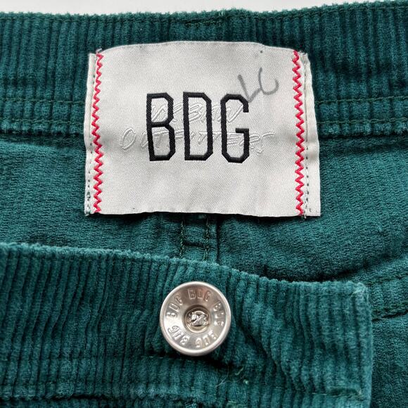 Urban Outfitters BDG Straight Leg Corduroy Pants Size 30 Green Cotton Casual - Picture 6 of 14